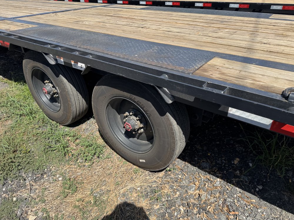 8.5'x40' RawMaxx Flatbed Car Hauler