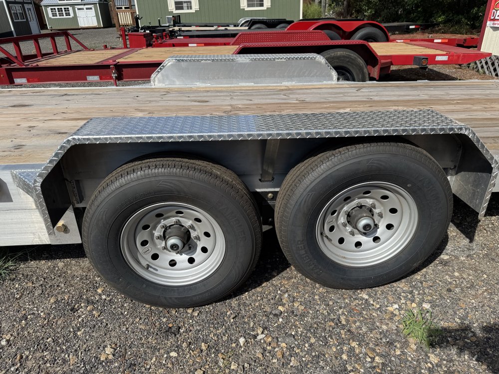 82"x22' Nordtek Flatbed Car Hauler