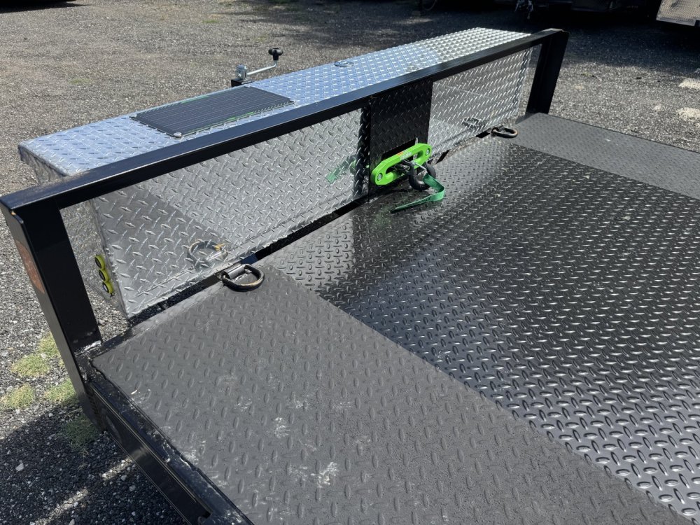 7'x22' TRAX Equipment