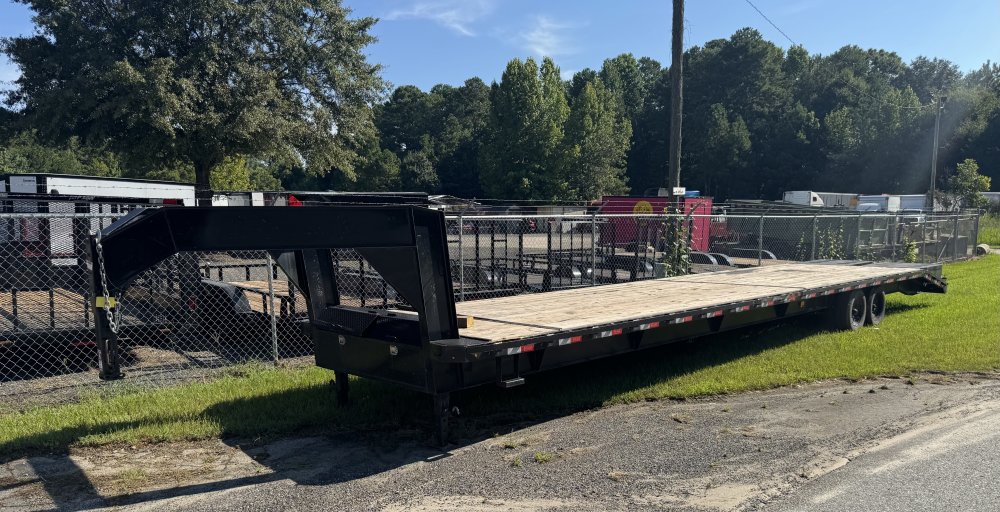 8.5'x40' Tuff Dawg Flatbed Car Hauler