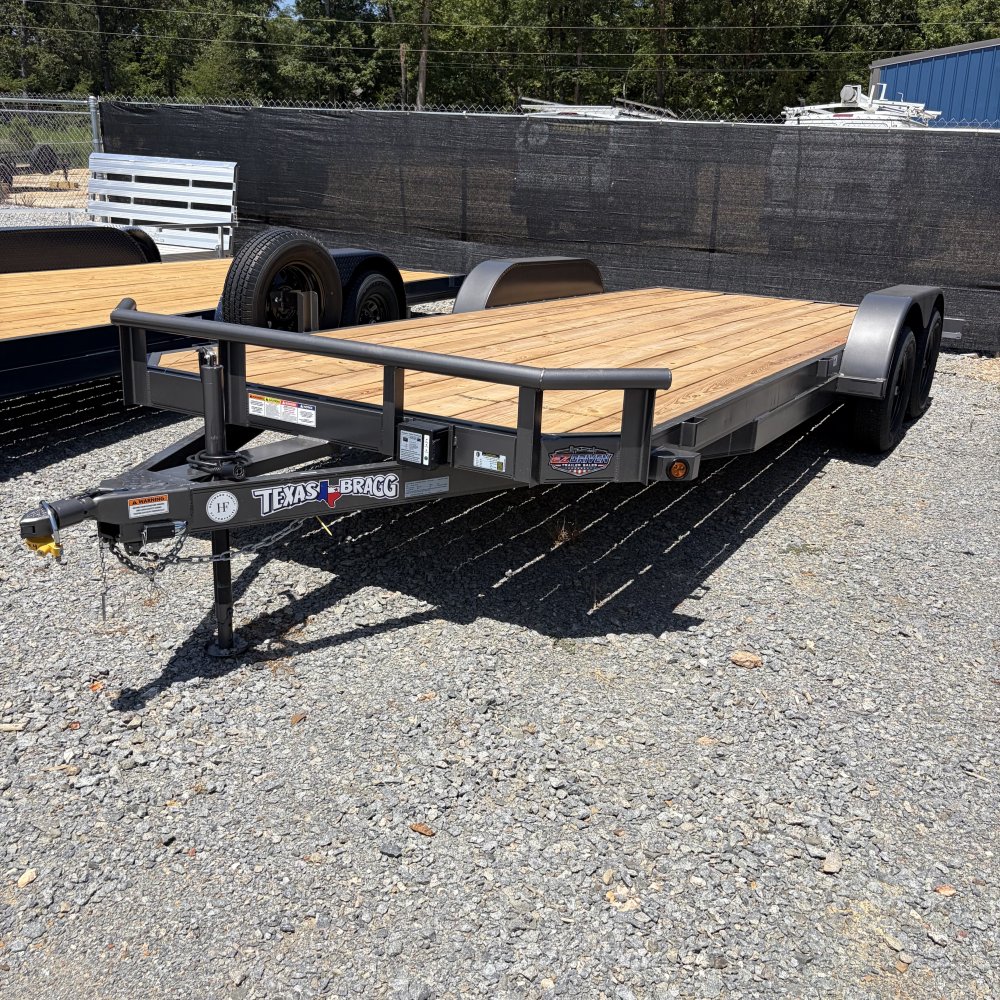 83"x20' Texas Bragg Flatbed Car Hauler