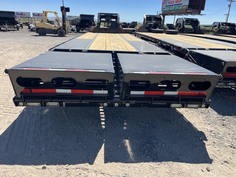 2026 Maxx-D Trailers 102"x30' Gooseneck Trailer
