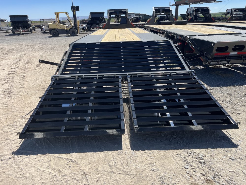 2026 Maxx-D Trailers 102"x30' Gooseneck Trailer