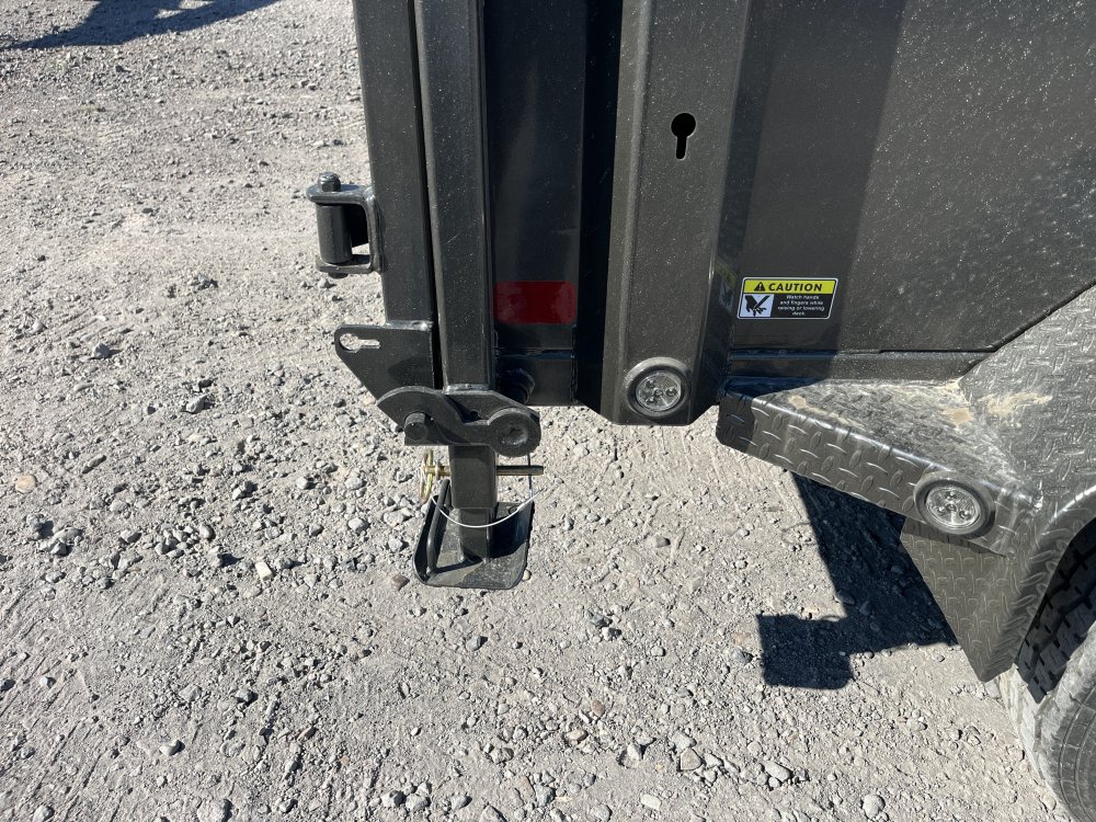 2026 Maxx-D Trailers 6'x12' Dump Trailer