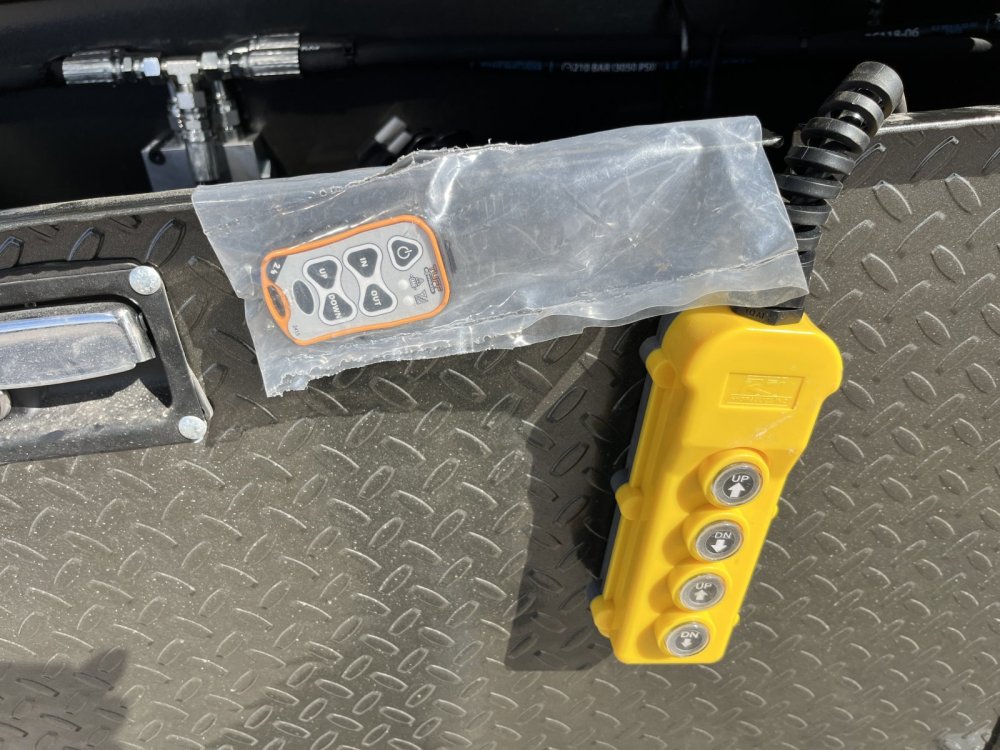 2026 Maxx-D 102"x34' Gooseneck Trailer