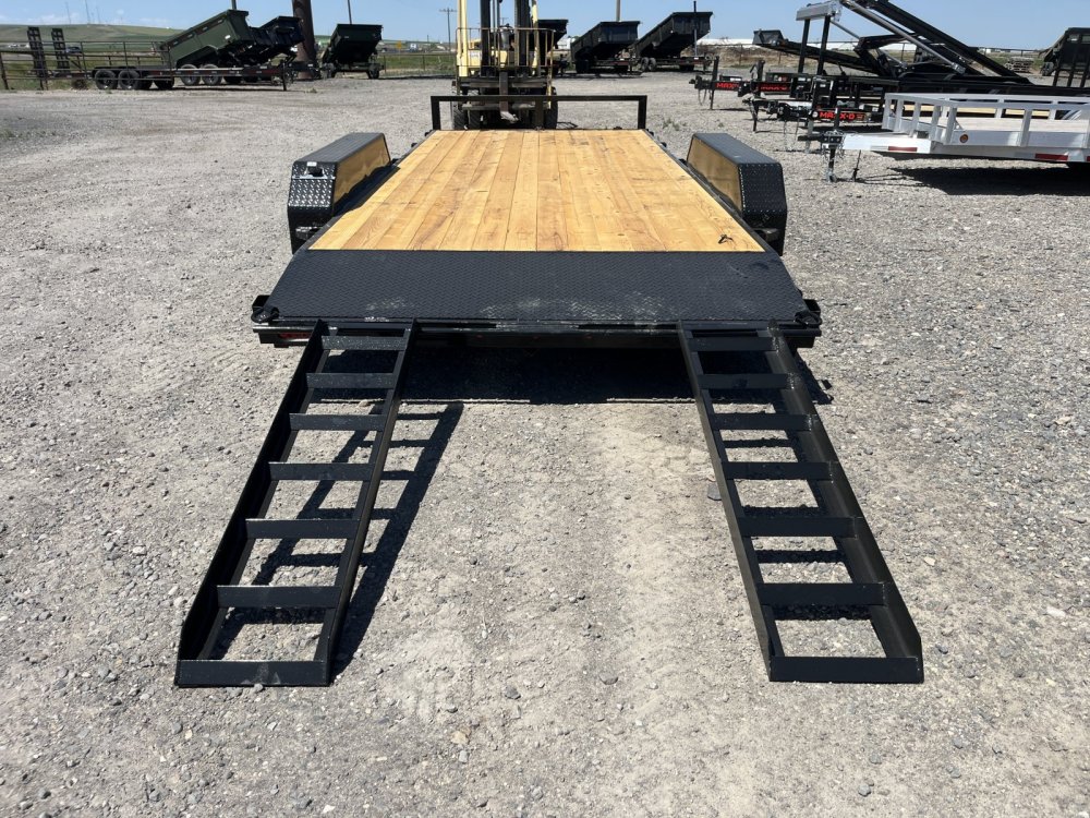 2026 Dutton Trailers 81"x18' Car/Racing Trailer