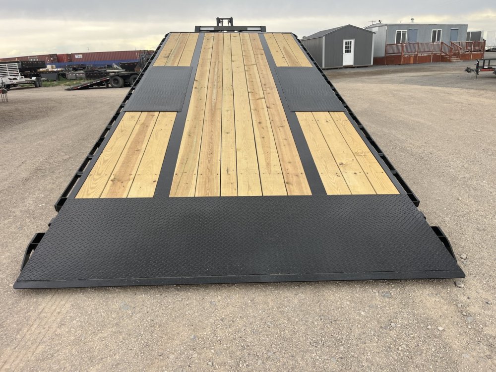 2027 Maxx-D 102"x22' Equipment Trailer