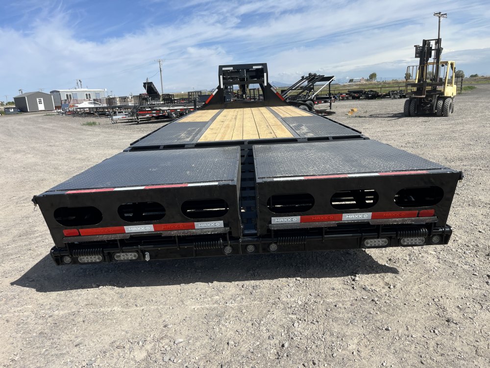 2026 Maxx-D Trailers 102"x25' Gooseneck Trailer