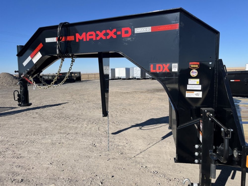 2026 Maxx-D 102"x32' Equipment Trailer