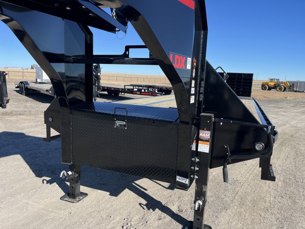 2026 Maxx-D 102"x32' Equipment Trailer