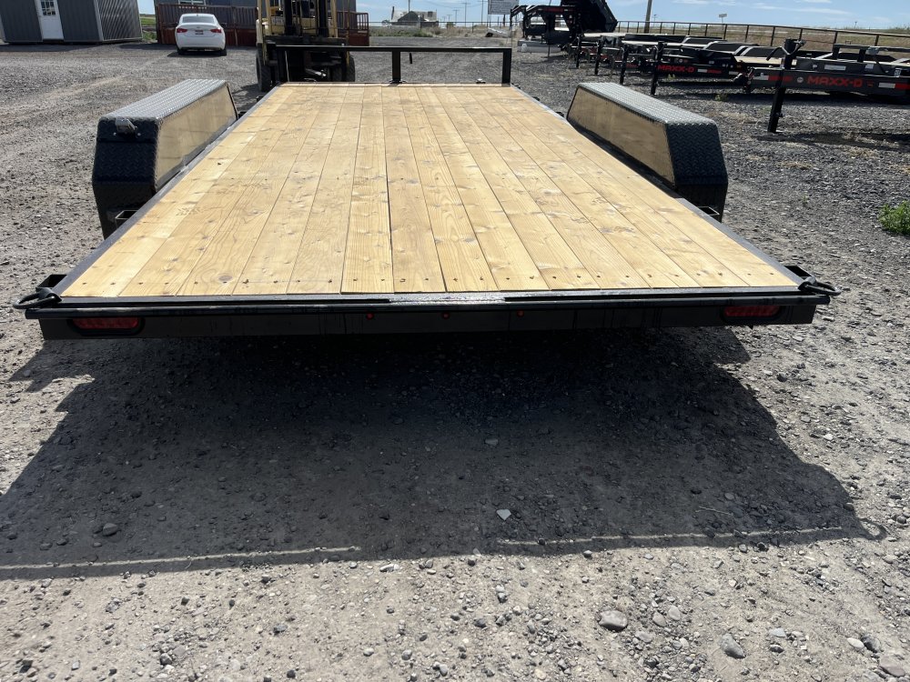 2025 Dutton Trailers 81"x16' Car/Racing Trailer