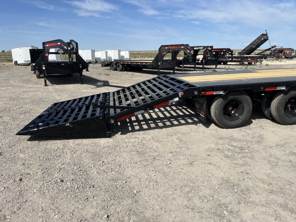 2027 Maxx-D 102"x25' Gooseneck Trailer