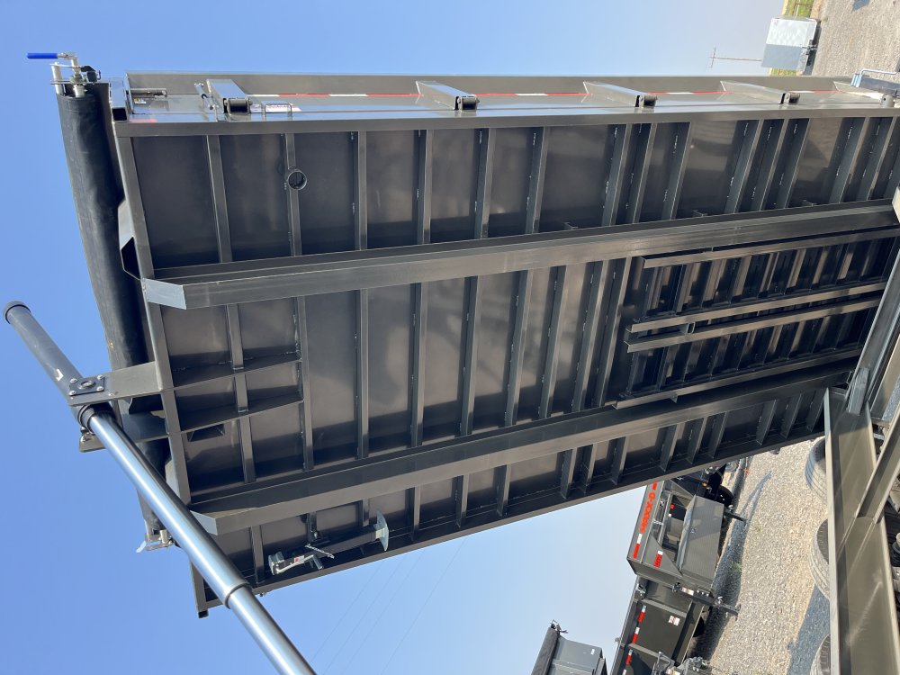 2026 Maxx-D Trailers 96"x16' Dump Trailer