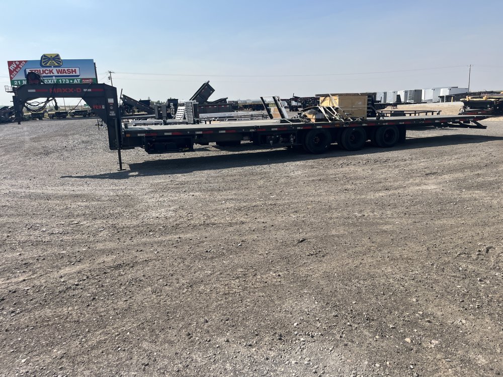 2023 Maxx-D Trailers 102"x40' Gooseneck Trailer