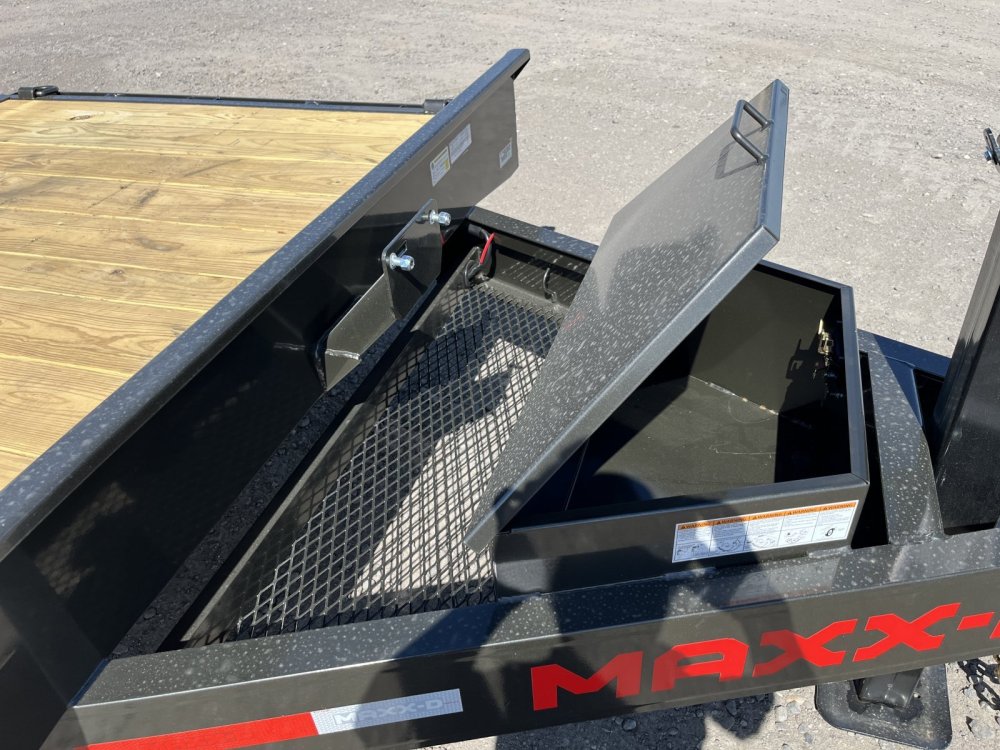 2026 Maxx-D 83"x24' Equipment Trailer