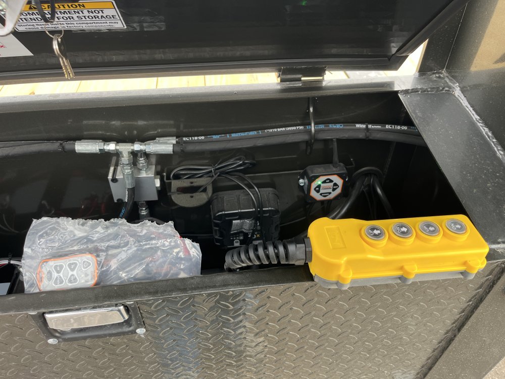 2026 Maxx-D 102"x32' Equipment Trailer