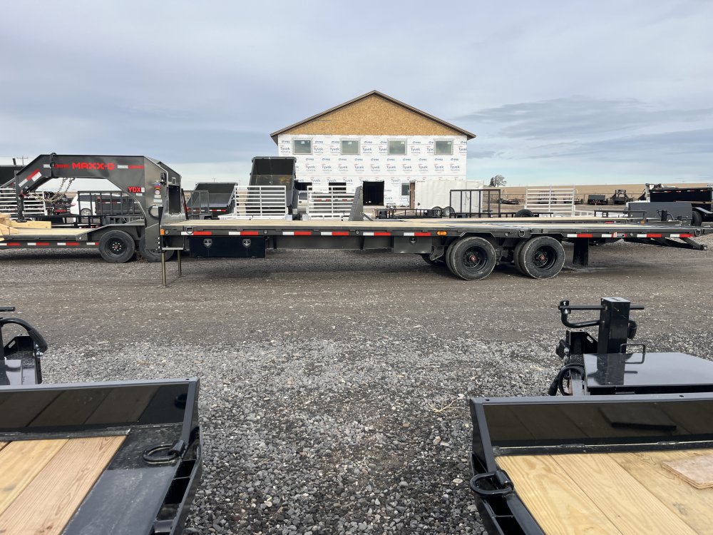 2026 Maxx-D 102"x32' Equipment Trailer
