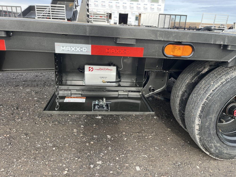 2026 Maxx-D 102"x32' Equipment Trailer