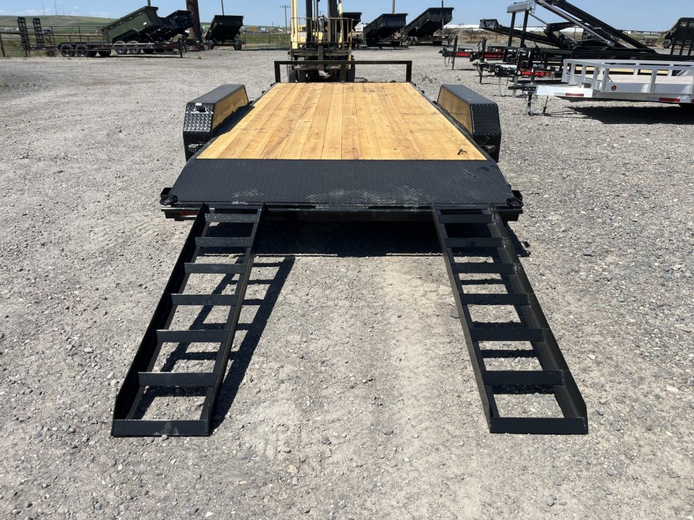 2025 Dutton Trailers 81"x18' Car/Racing Trailer