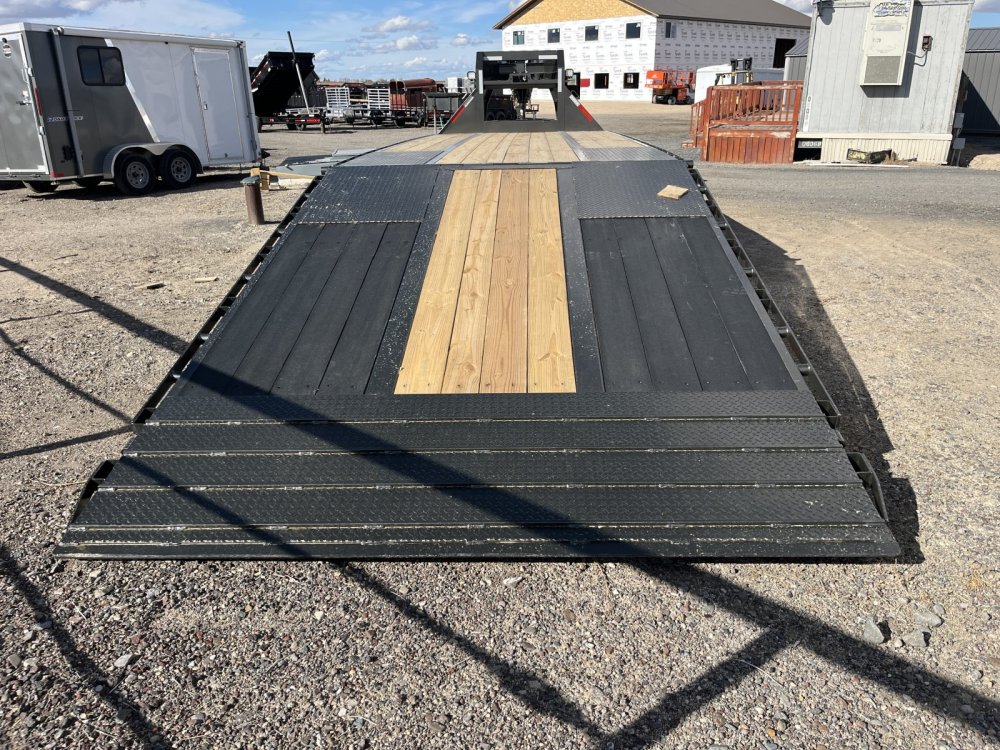 2026 Maxx-D 102"x32' Equipment Trailer