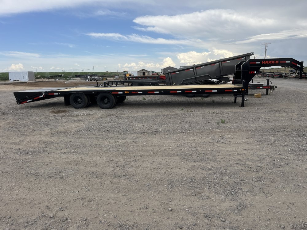 2026 Maxx-D Trailers 102"x32' Gooseneck Trailer