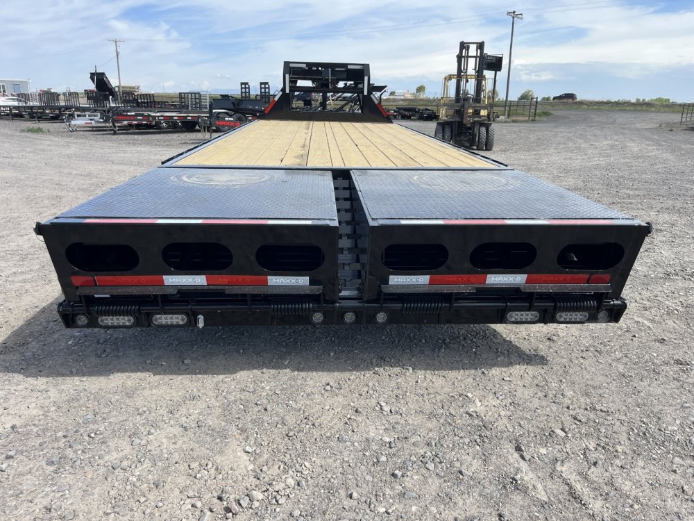 2026 Maxx-D 102"x25' Gooseneck Trailer