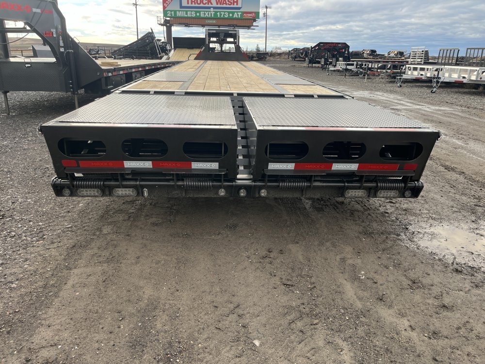 2026 Maxx-D 102"x40' Gooseneck Trailer
