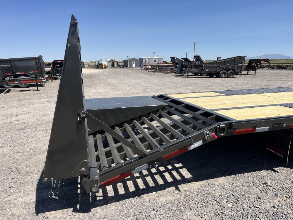 2026 Maxx-D Trailers 102"x40' Gooseneck Trailer