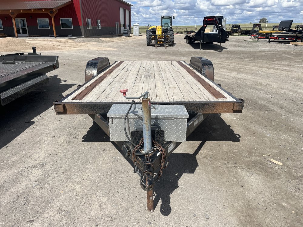 2002 C&B Trailers 80"x16' Car/Racing Trailer