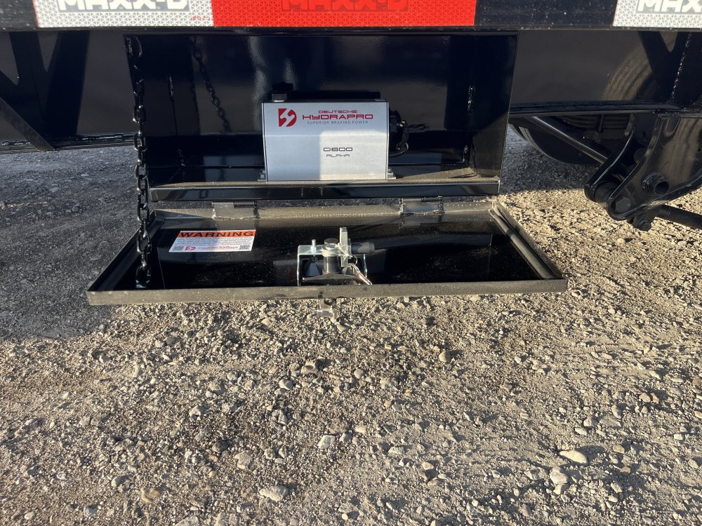 2026 Maxx-D Trailers 102"x32' Gooseneck Trailer