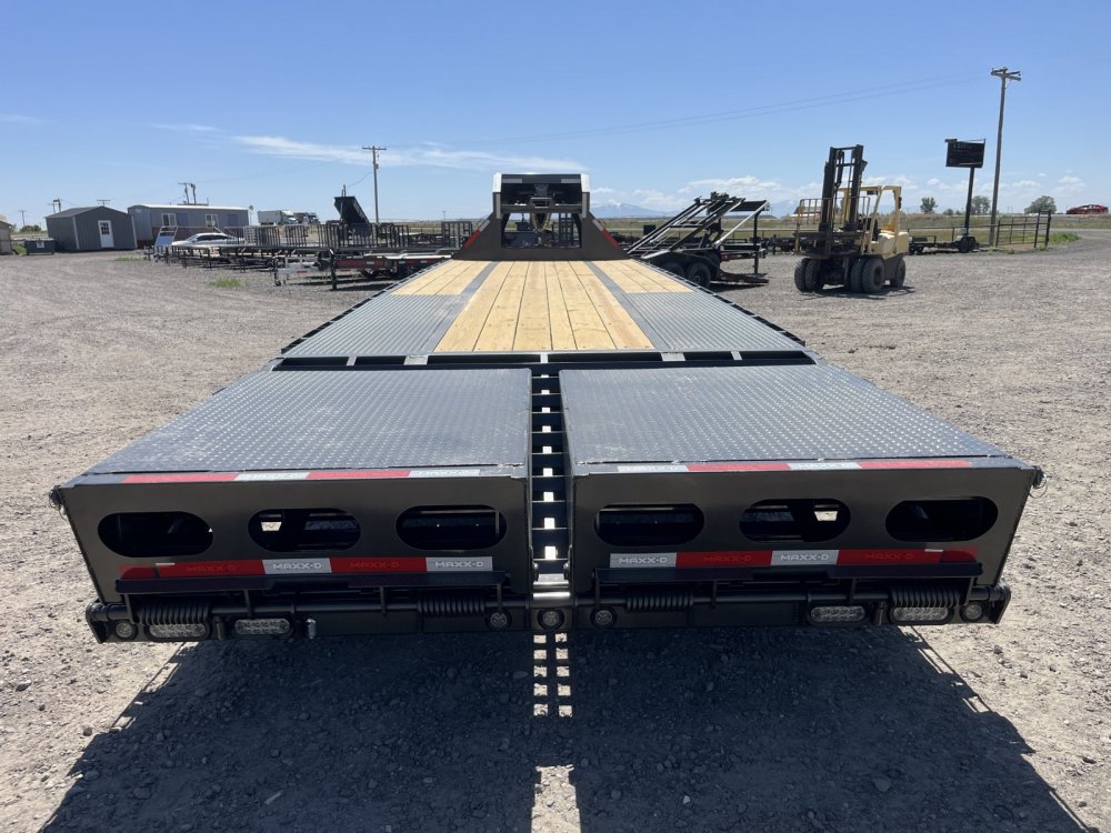 2026 Maxx-D Trailers 102"x30' Gooseneck Trailer