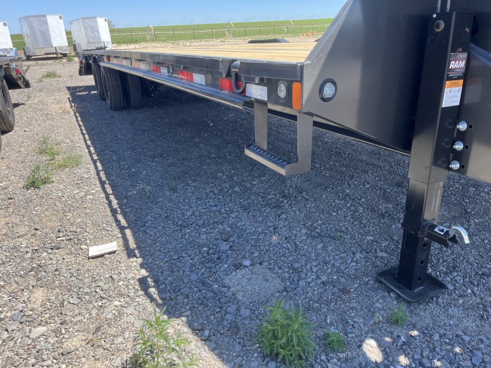 2026 Maxx-D Trailers 102"x30' Gooseneck Trailer