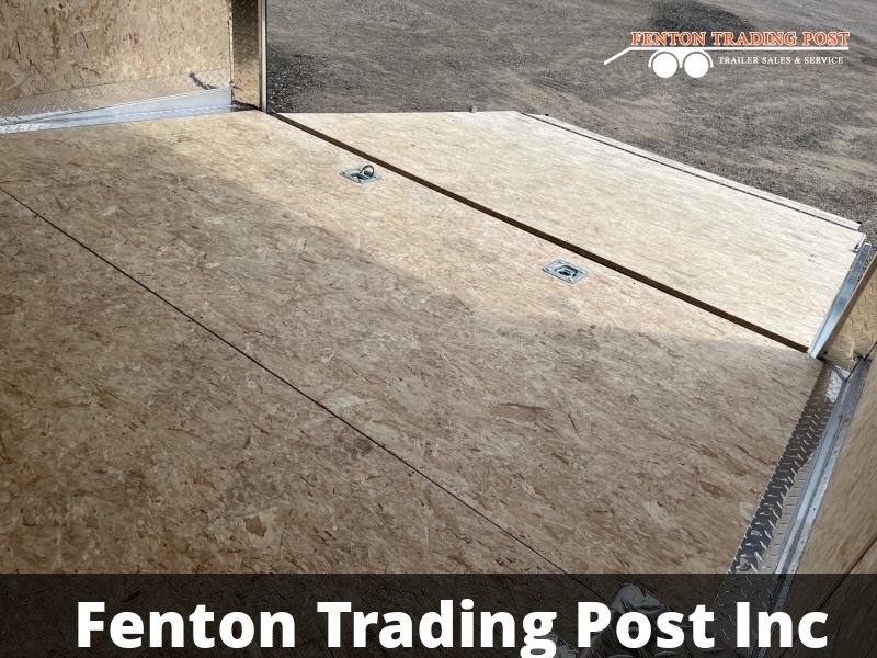 Legend 8.5x22 Thunder V-Nose - 8.5X22TVTA35 Enclosed Car Hauler