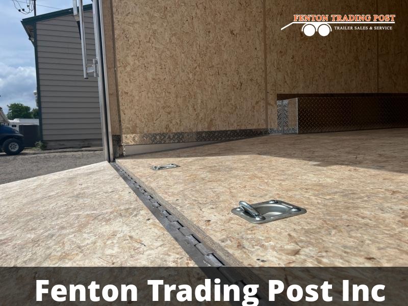 Legend 8.5x22 Thunder V-Nose - 8.5X22TVTA35 Enclosed Car Hauler