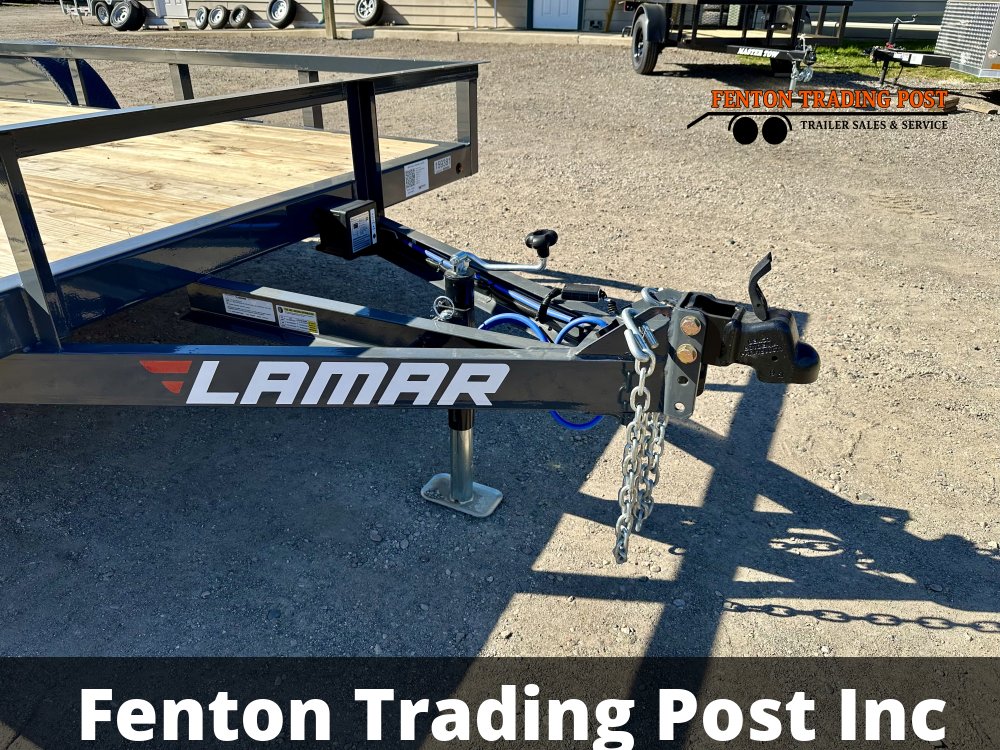 2027 Lamar UC831623 photo 2