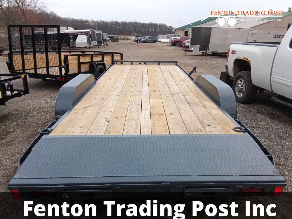 Lamar CE832023 - 7x20 7K Flatbed Car Hauler