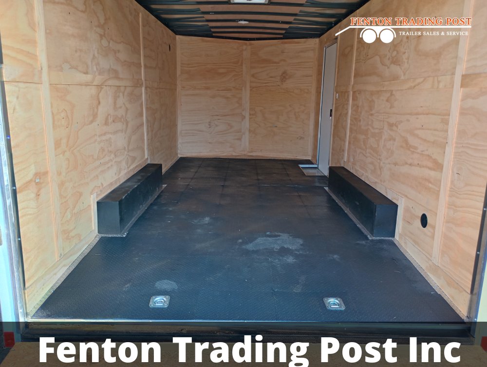 Used Darkhorse DHW8.5X18TA35 - 7K 2500 SERIES Enclosed Cargo