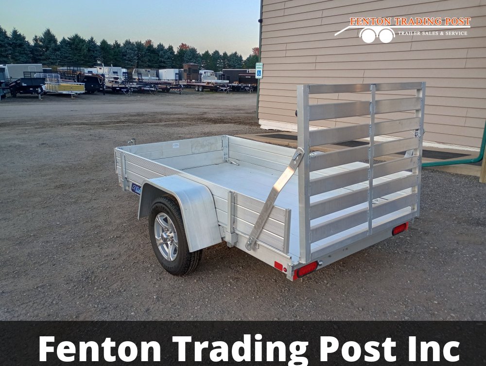 Aluma 548ESA-TG Utility