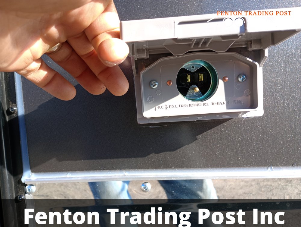 Legend 8x17 Deluxe V-Nose (8x14' Box + 3' V-Nose) - 8X17DVNTA35 Enclosed Cargo