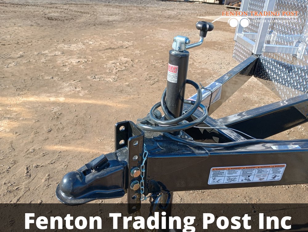 Legend 7x18 Cyclone (7x16' Box + 2' V-Nose) - 7X18STVTA35 Contractor