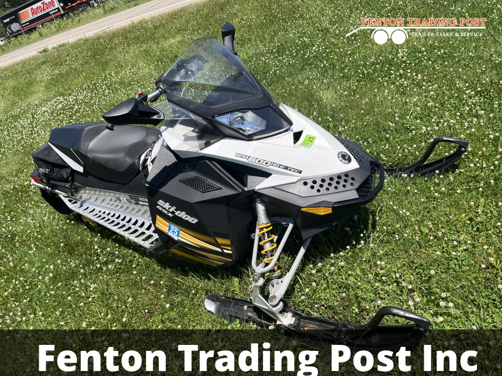 Used 2011 SKIDOO GSX 600 Snowmobiles