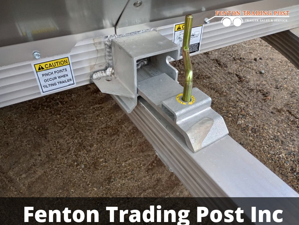 Triton XT12-101QP-SM - 8.5x12 2-Place Tilt Snowmobile