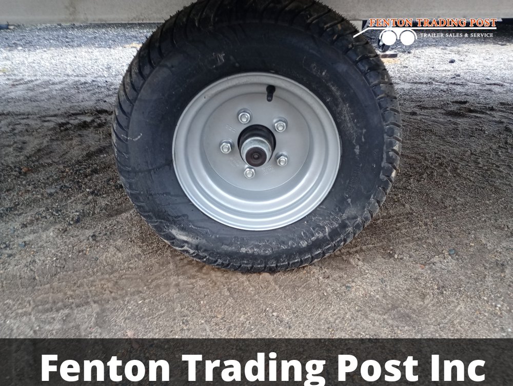 Triton XT12-101QP-SM - 8.5x12 2-Place Tilt Snowmobile