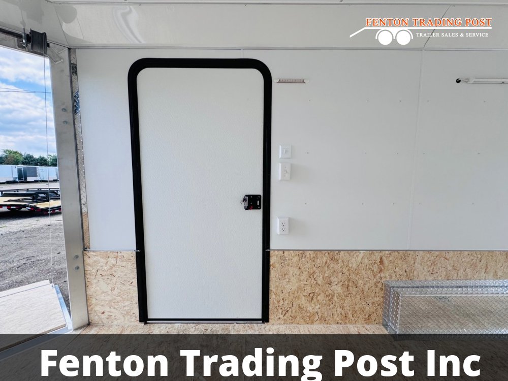 Legend 8x24 Deluxe Snow (8x20' Box + 4' V-Nose) - 8X24DSTA35 Snowmobile