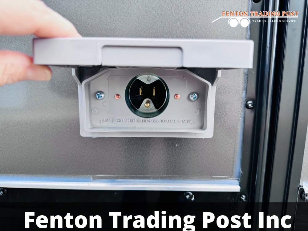 Legend 8x24 Deluxe Snow (8x20' Box + 4' V-Nose) - 8X24DSTA35 Snowmobile