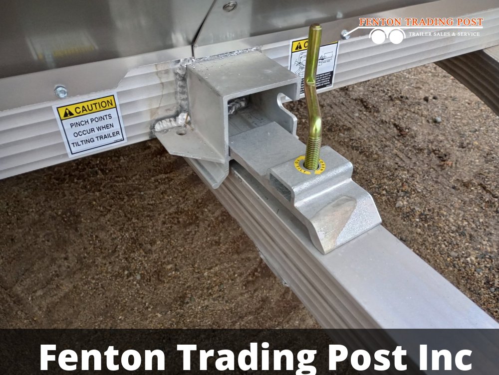 Triton XT12-101QP-SM - 8.5x12 2-Place Tilt Snowmobile