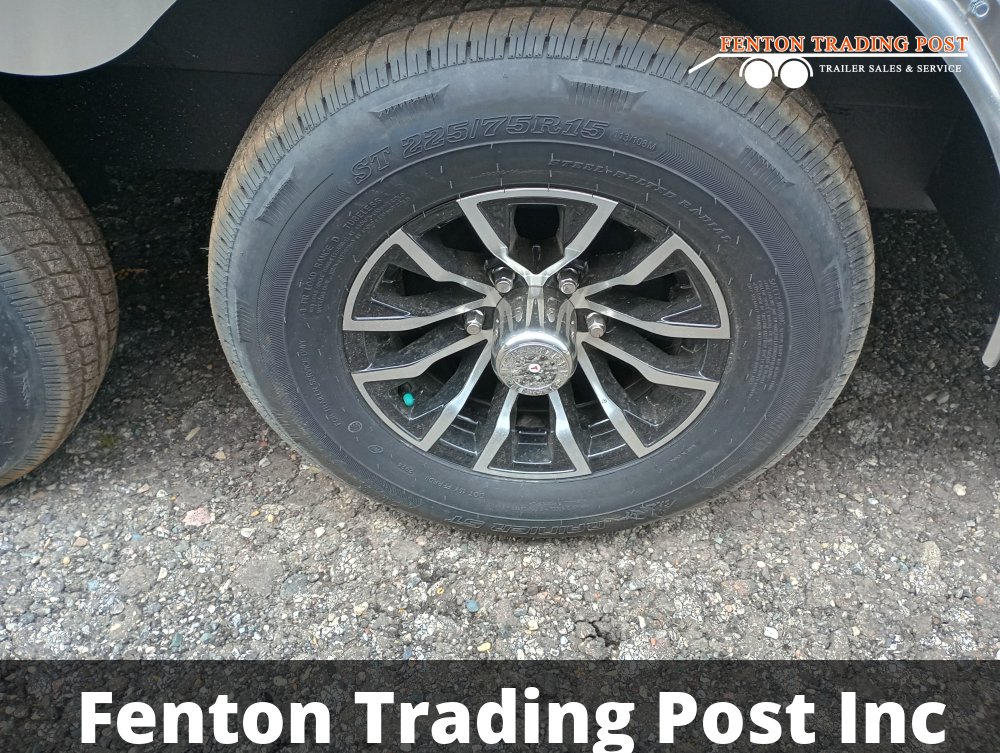 Sure-Trac 8.5x18 10K Landscape Pro Round Top - STRLP10218TA-100 Enclosed Cargo