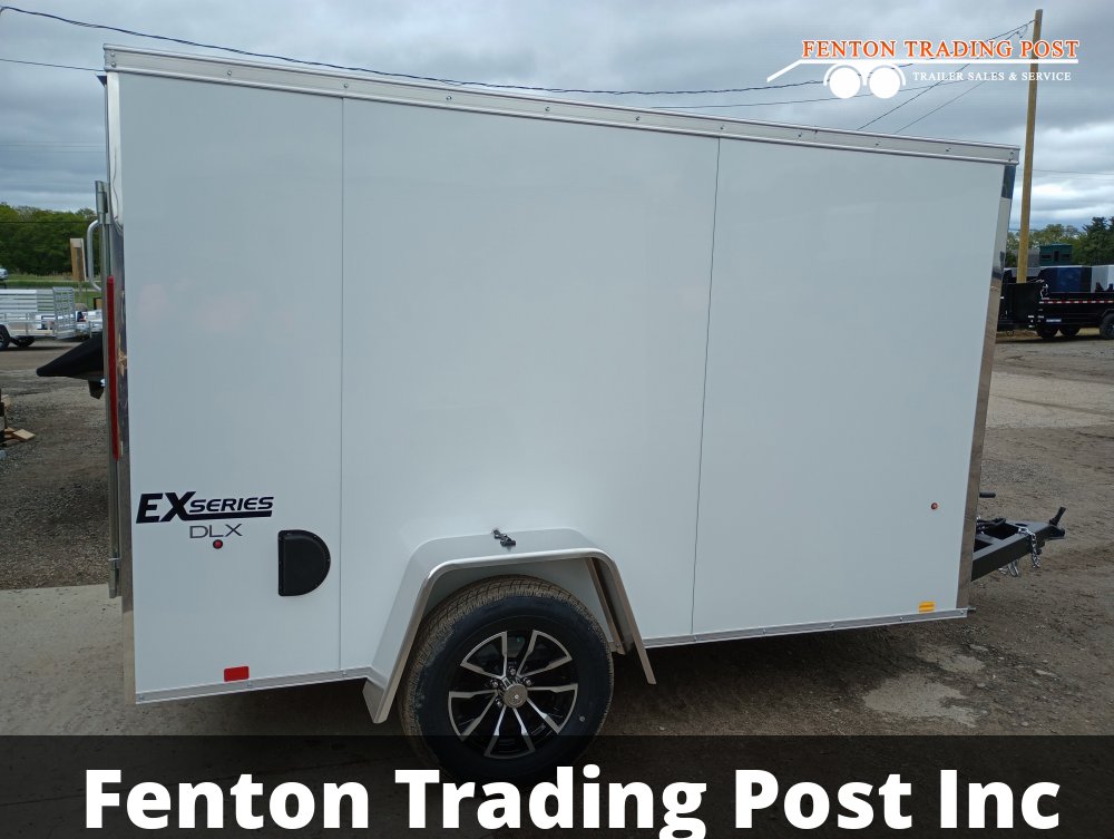 Cargo Express 5x10 EX DLX Flat Top V-Nose Enclosed Cargo
