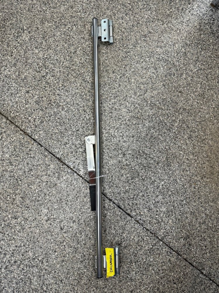 DARKHORSE 45-1/2" LOCKABLE CAM BAR DOOR LATCH FOR ENCLOSED TRAILERS
