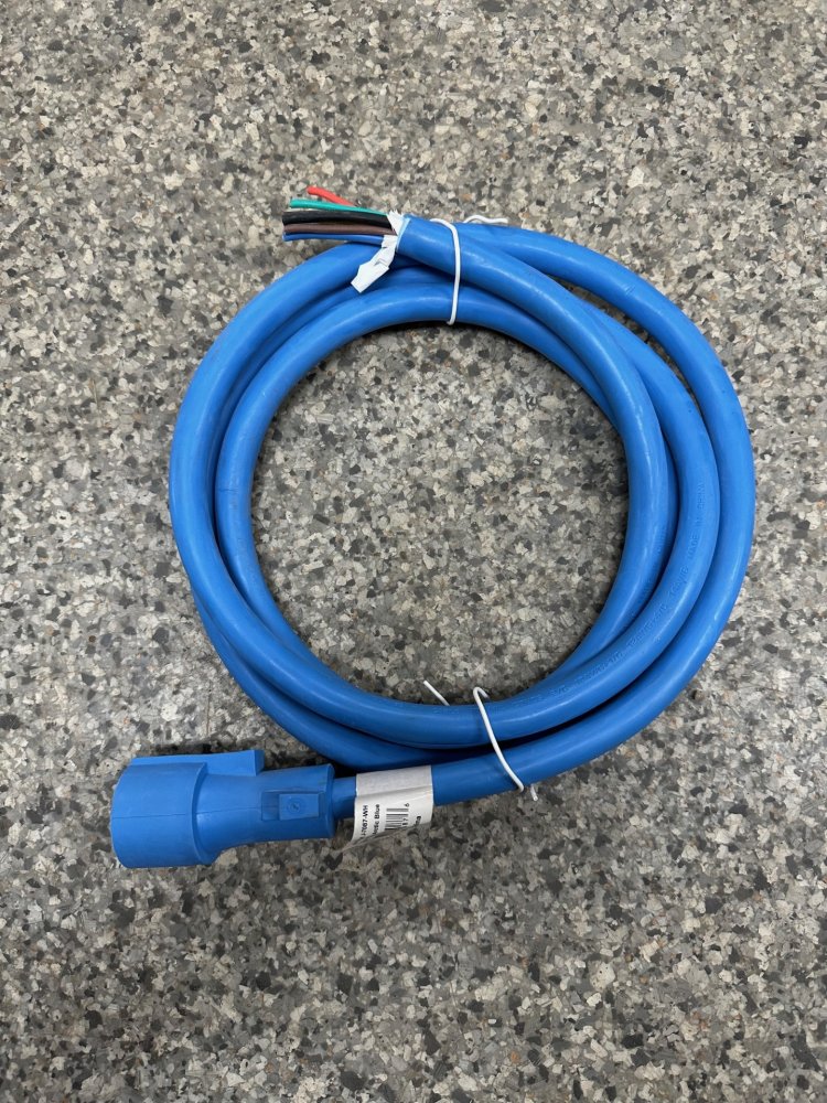 7-WAY CONNECTOR WITH MOLDED CABLE AND WIRING, ARCTIC BLUE, TRAILER END, 8' LONG, -40 RATING
